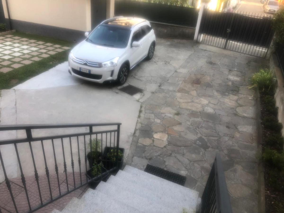 Апартаменты "La Bella Della Cappuccina" Casa Con Parcheggio Interno Gratuito Домодоссола Экстерьер фото
