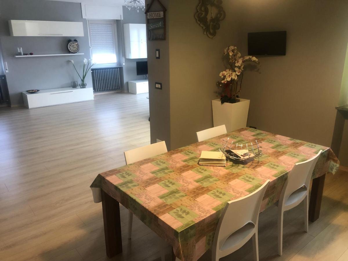 Апартаменты "La Bella Della Cappuccina" Casa Con Parcheggio Interno Gratuito Домодоссола Экстерьер фото
